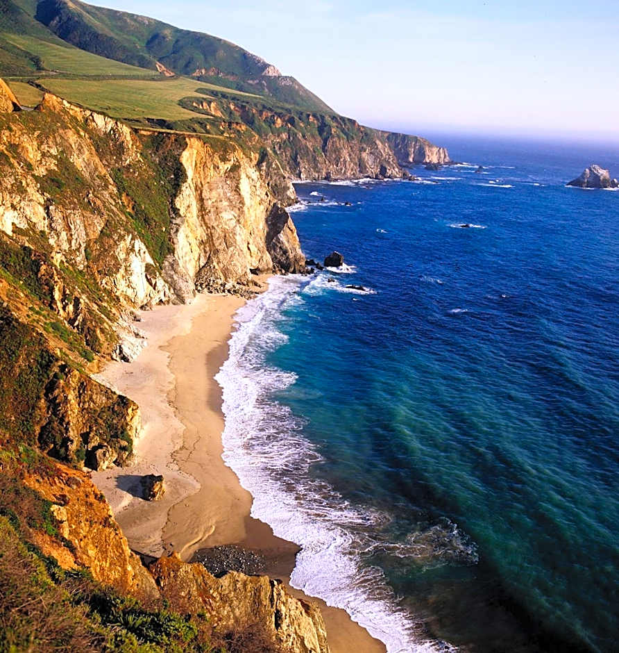 Monterey Bay Inn