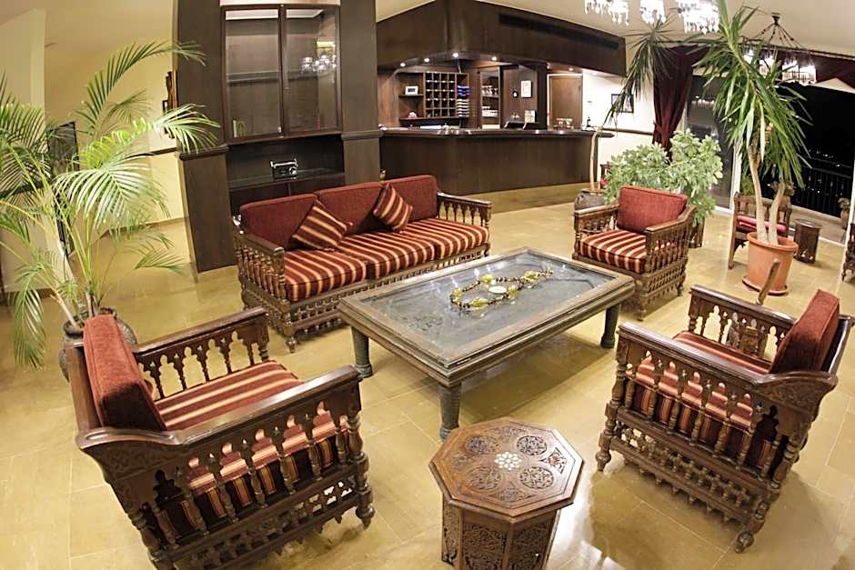 Quartier Suisse Hotel