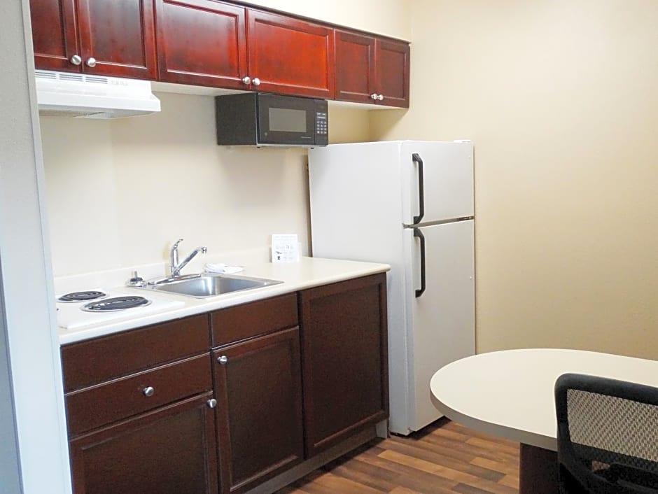 Extended Stay America Suites - Phoenix - Chandler - E. Chandler Blvd.