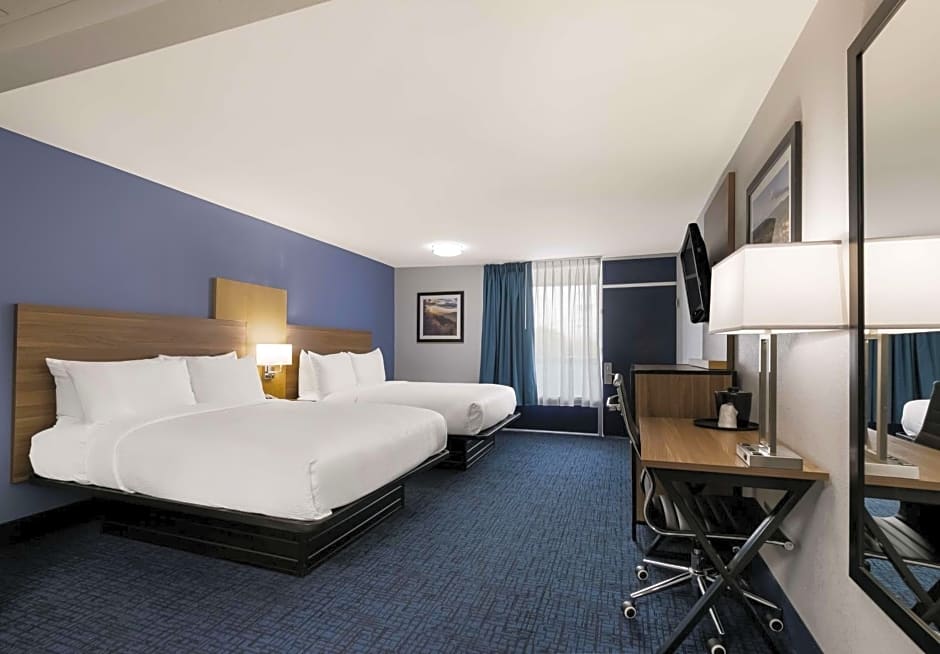 SureStay Plus by Best Western Pigeon Forge