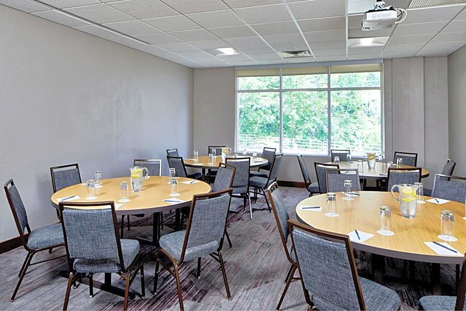Courtyard by Marriott Rochester East/Penfield