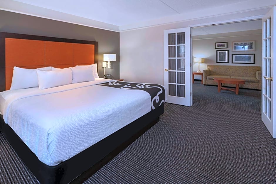 La Quinta Inn & Suites by Wyndham Pueblo