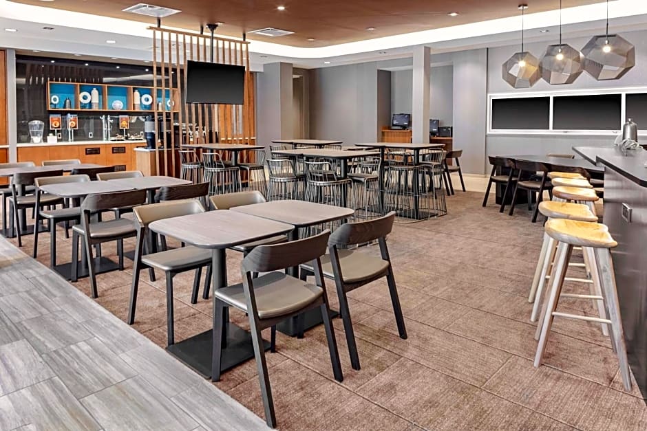 SpringHill Suites by Marriott Kansas City Plaza