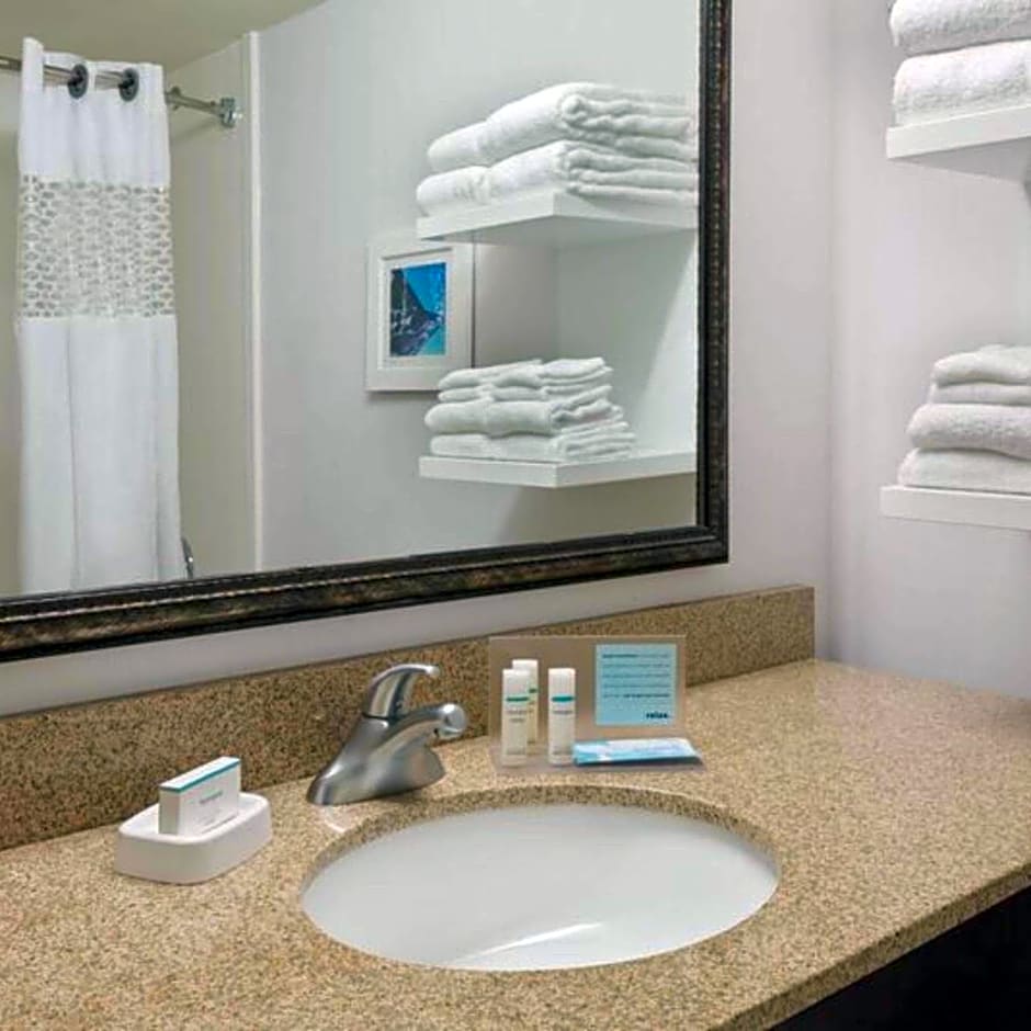 Hampton Inn By Hilton Atlanta-Perimeter Center