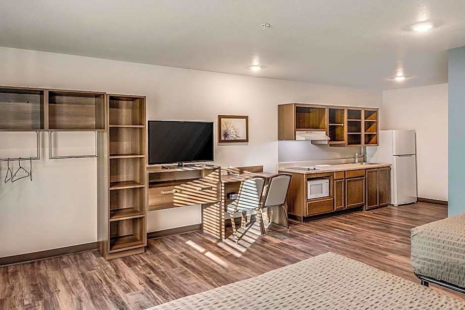 WoodSpring Suites West Des Moines