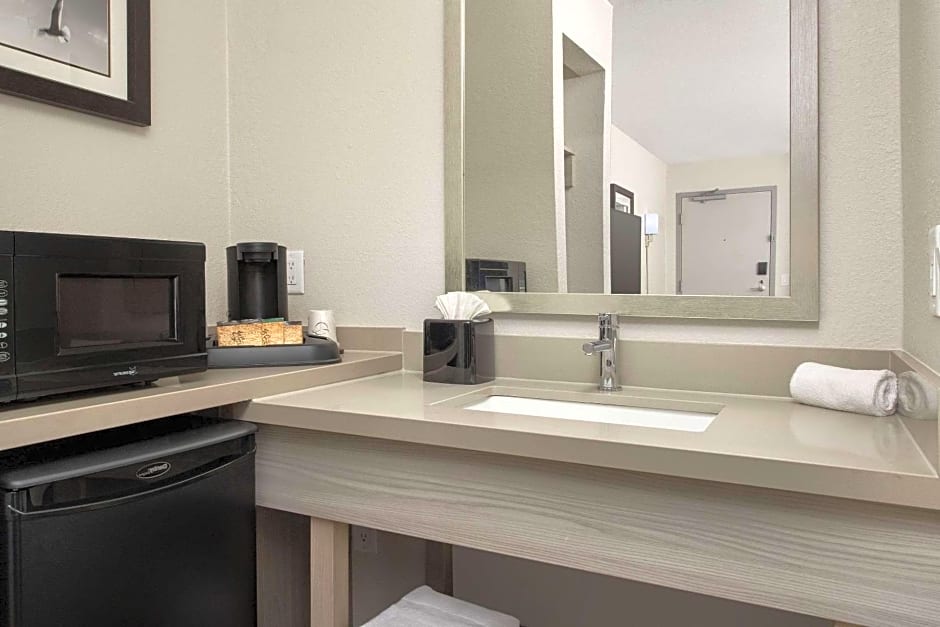 Quality Inn Atlantic Beach-Mayo Clinic Jax Area