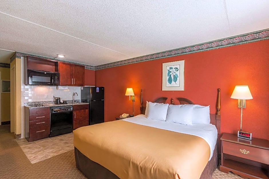 Suburban Extended Stay Hotel Fairmont
