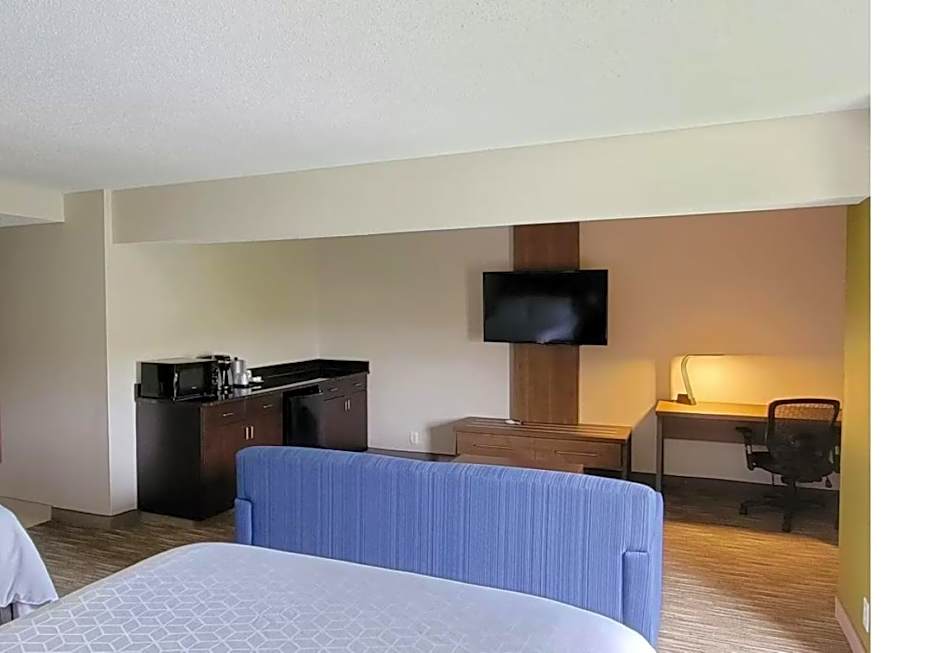Holiday Inn Express Edgewood-I-95 Hotel