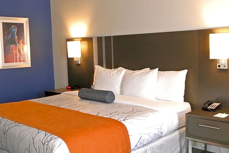 Guesthouse Inn & Suites Lexington
