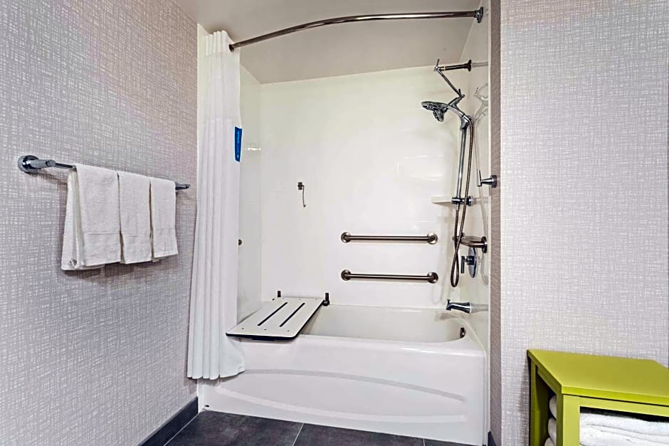 Hampton Inn By Hilton & Suites Fort Myers Beach/Sanibel Gateway