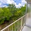 Twin Mountain Inn & Suites
