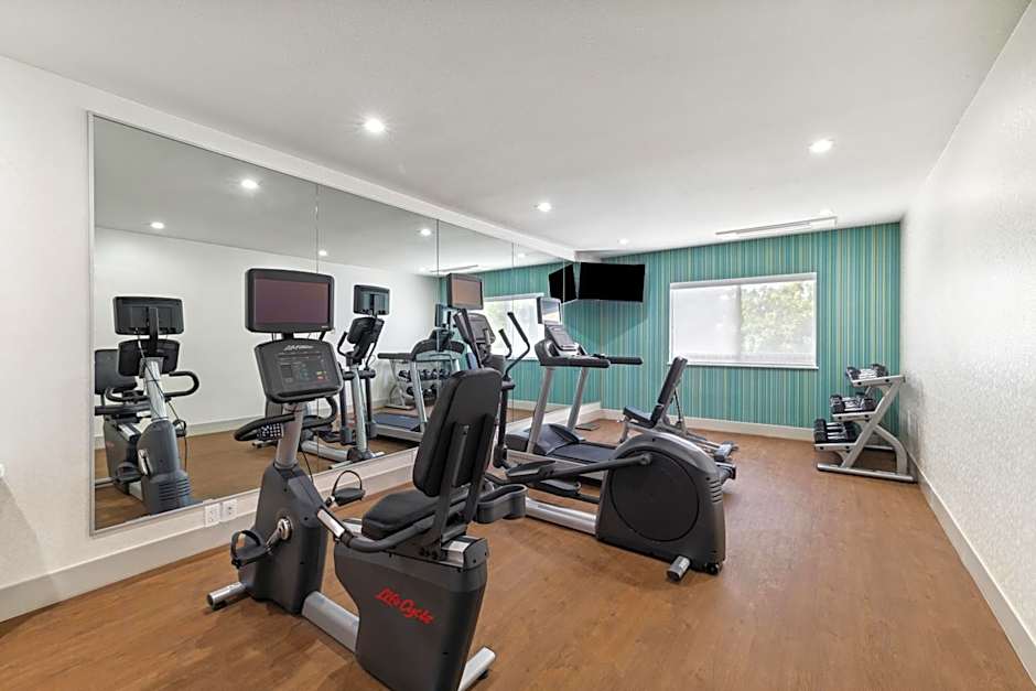 Holiday Inn Express & Suites Mountain View Silicon Valley