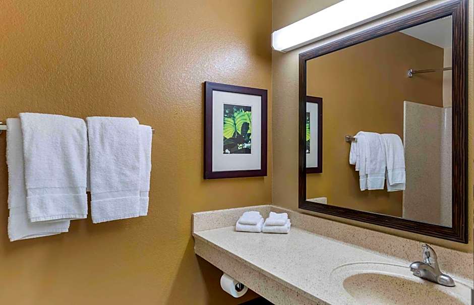 Extended Stay America Suites - Bakersfield - California Avenue