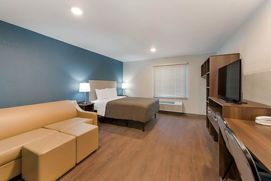 WoodSpring Suites Dayton North