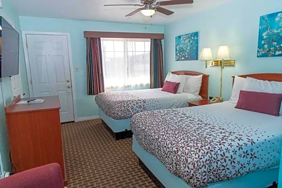 Esquire Inn
