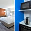 Holiday Inn Express Cedar Rapids - Collins Road
