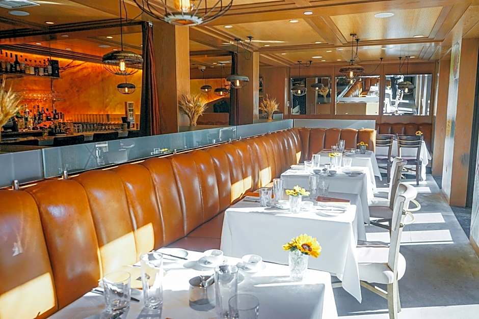 The Ivy Hotel