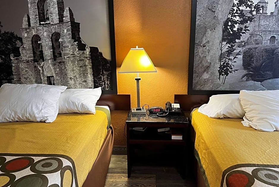 Super 8 by Wyndham Houston West Katy