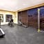 La Quinta Inn & Suites by Wyndham Niagara Falls