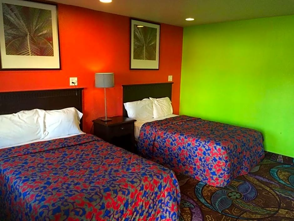 Long Beach Motel