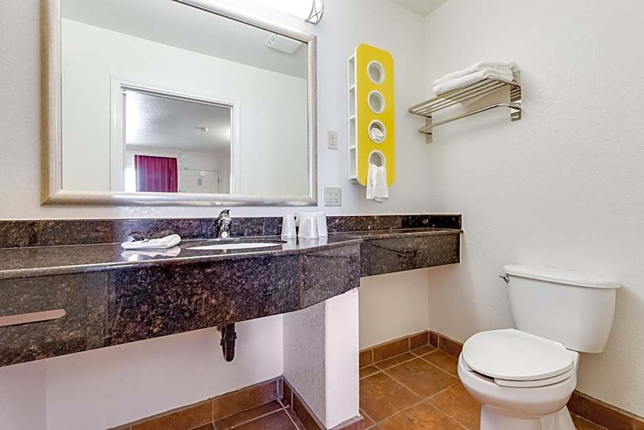 Motel 6-San Jose, CA - Convention Center