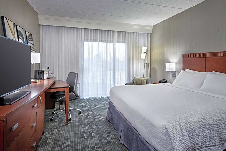 Courtyard By Marriott Chicago Oakbrook Terrace