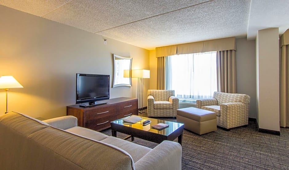 Holiday Inn Scottsdale North- Airpark by IHG