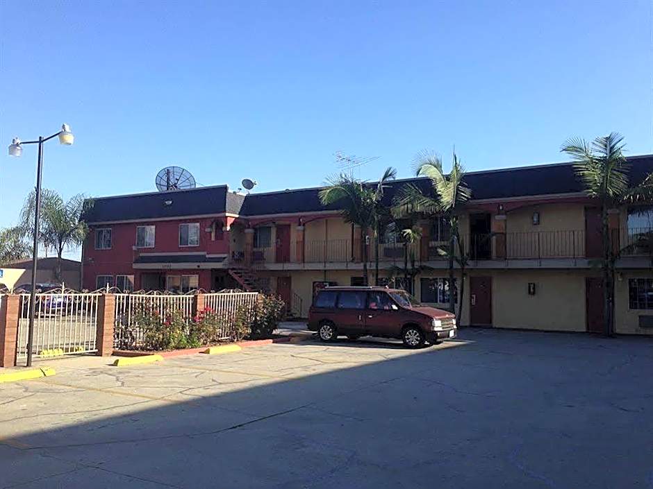 Value Inn Bellflower