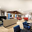 Country Inn & Suites by Radisson, Downtown Albany New York