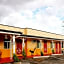 Brad's Desert Inn