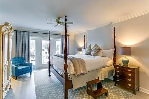 The Geneva Inn