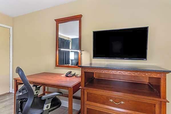 ECONO LODGE