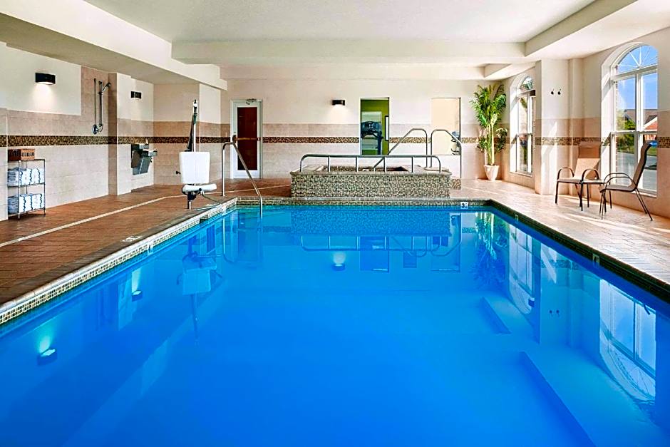 Country Inn & Suites by Radisson, Lexington Park (Patuxent River Naval Air Station), MD