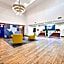 Holiday Inn Express Palestine