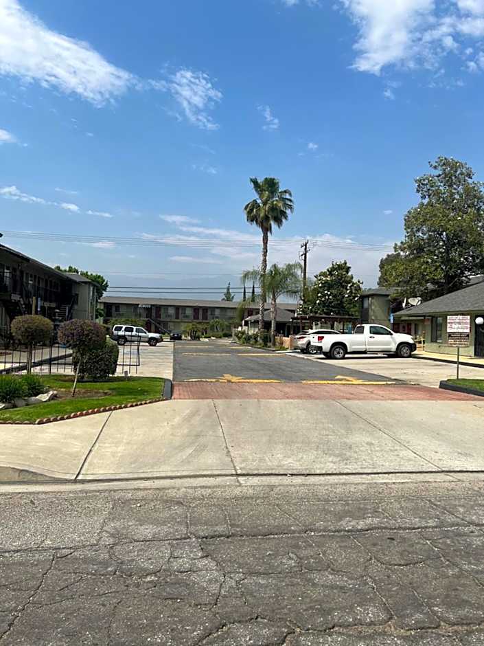 Sunpark Inn & Suites