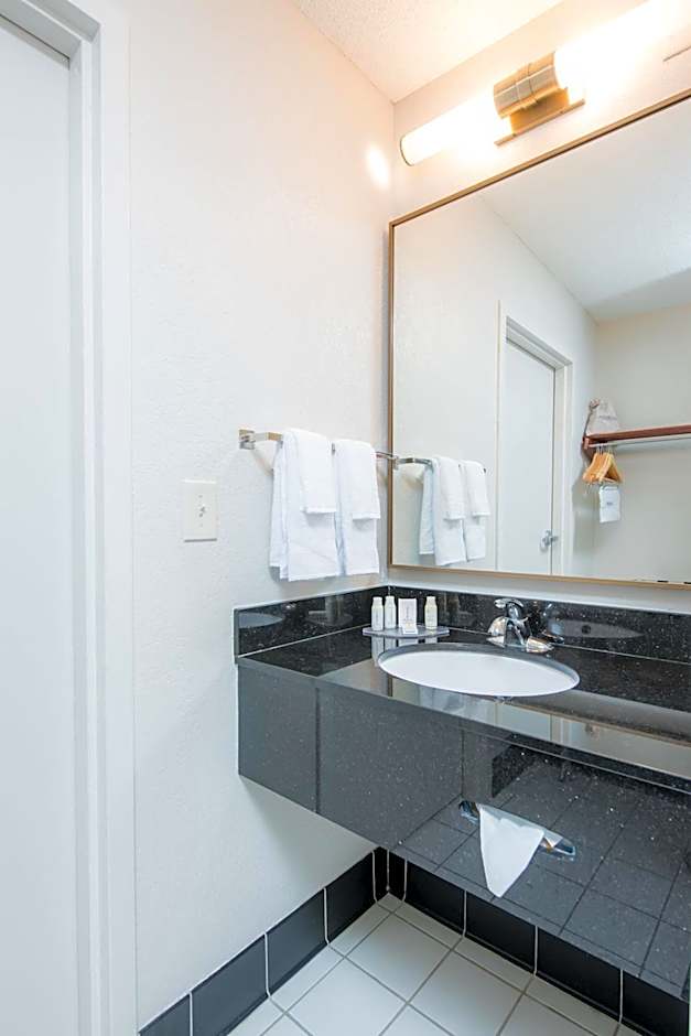 Fairfield Inn & Suites by Marriott Brunswick