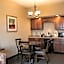 Holiday Inn Express & Suites - Olathe North