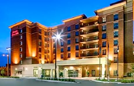 Hampton Inn By Hilton And Suites Baton Rouge