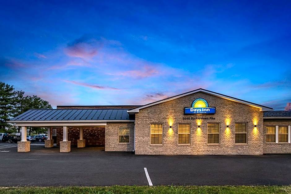 Days Inn by Wyndham Frederick