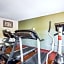 Econo Lodge Huntington - Barboursville University Area