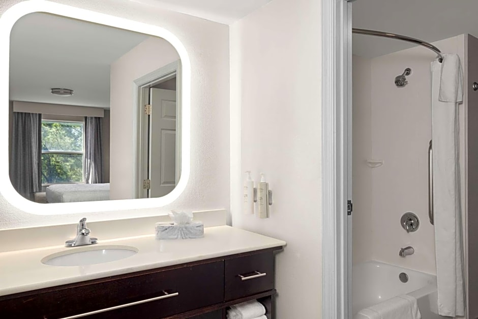 Homewood Suites By Hilton Atlanta/Alpharetta