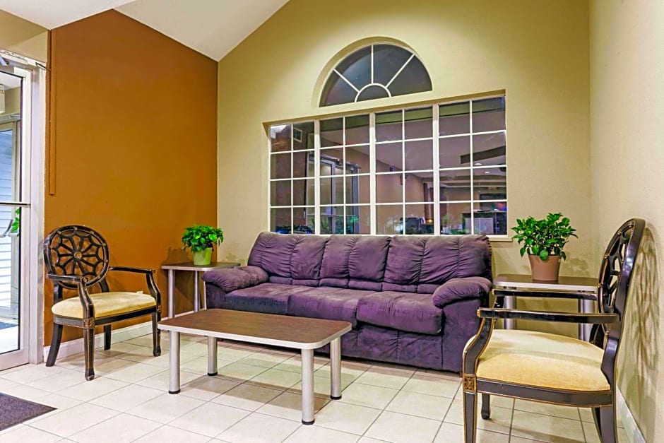 Microtel Inn & Suites by Wyndham Lexington