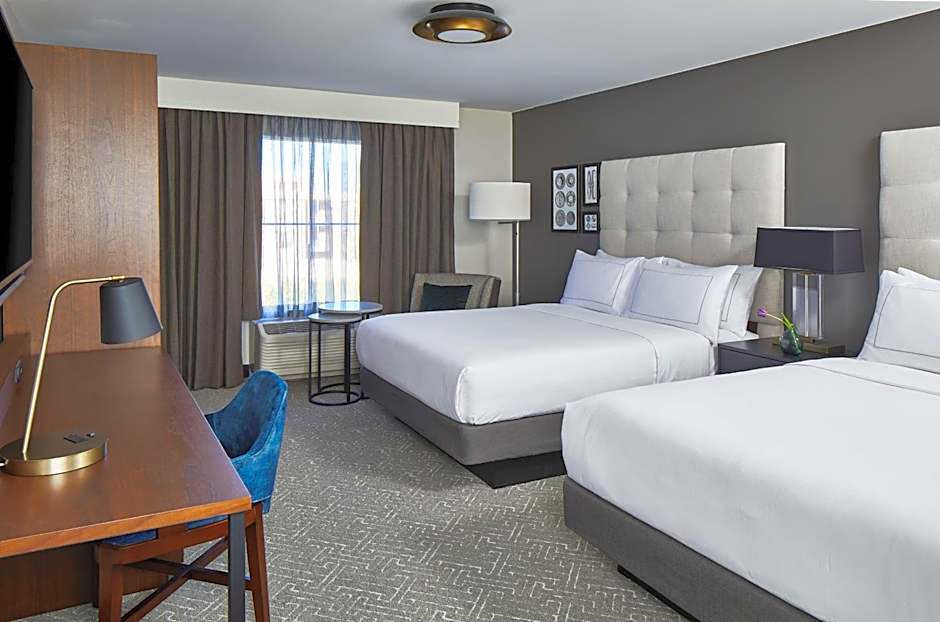 Cumberland House Knoxville, Tapestry Collection by Hilton