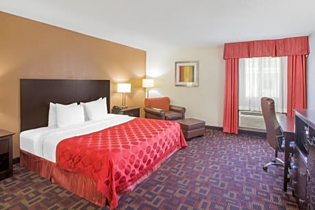King Room - Mobility Access/Non-Smoking