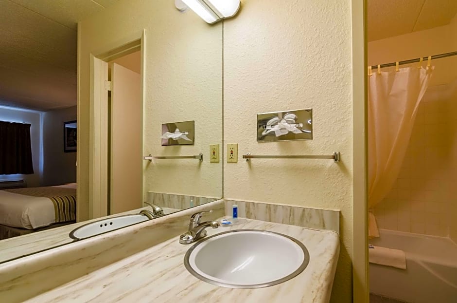 Rodeway Inn