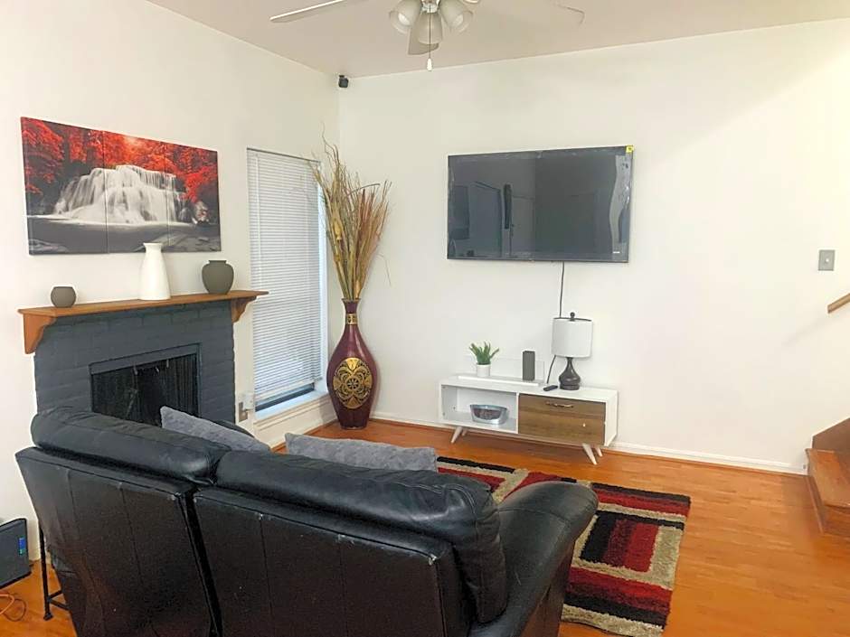 Sherbrooke Square Townhomes