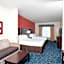 Holiday Inn Express & Suites - New Philadelphia Southwest