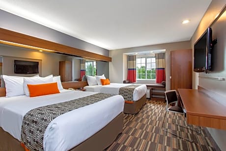 Queen Room with Two Queen Beds - Disability Access/Non-Smoking