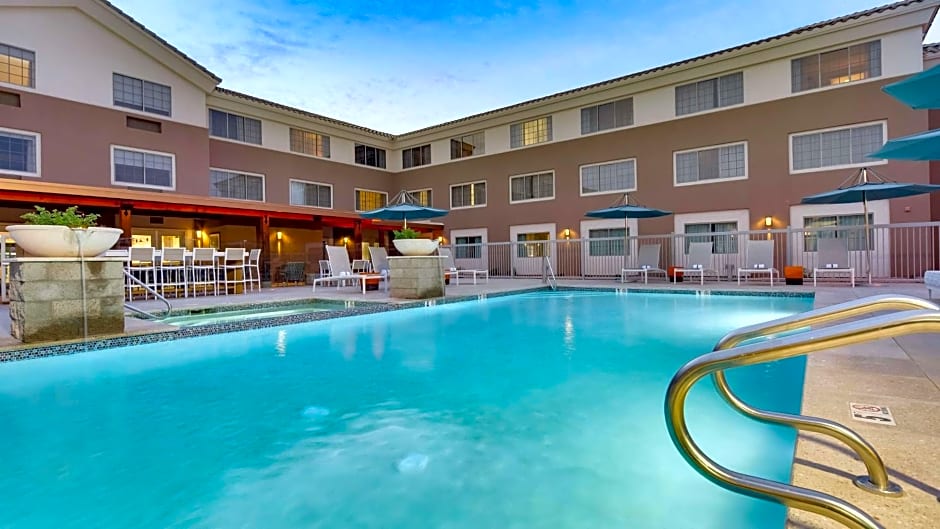 Aiden by Best Western Scottsdale North