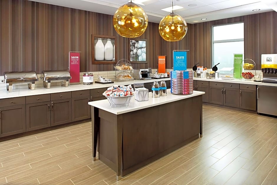Hampton Inn By Hilton and Suites Pittsburgh/Settlers Ridge, PA